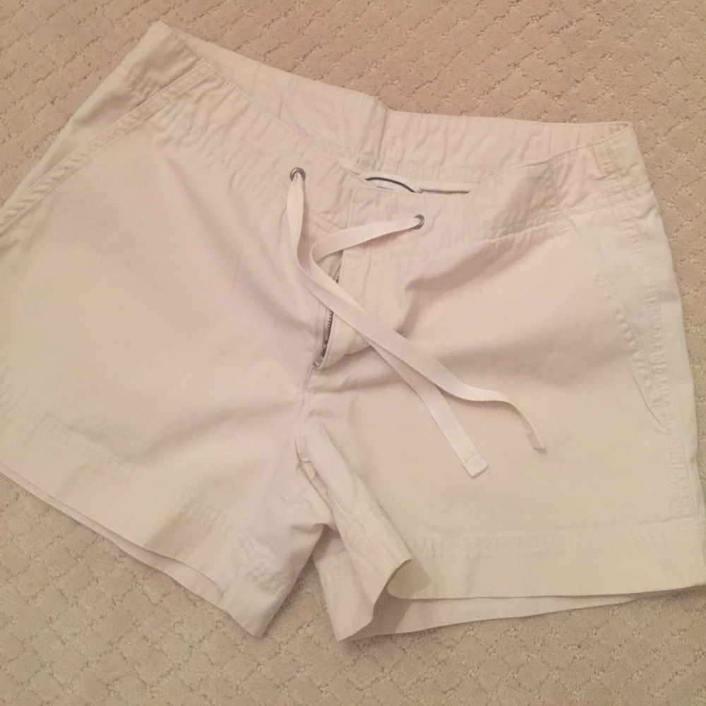 Tan GAP shorts